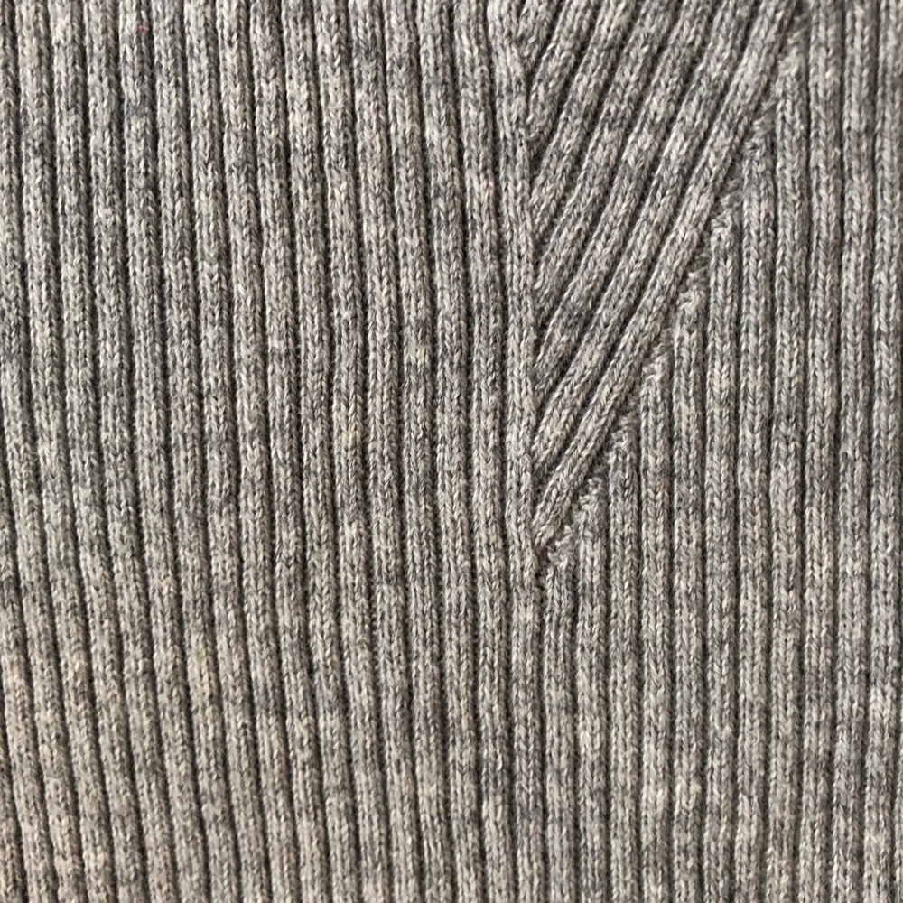 Wool Cardigan - Picture 7 of 8